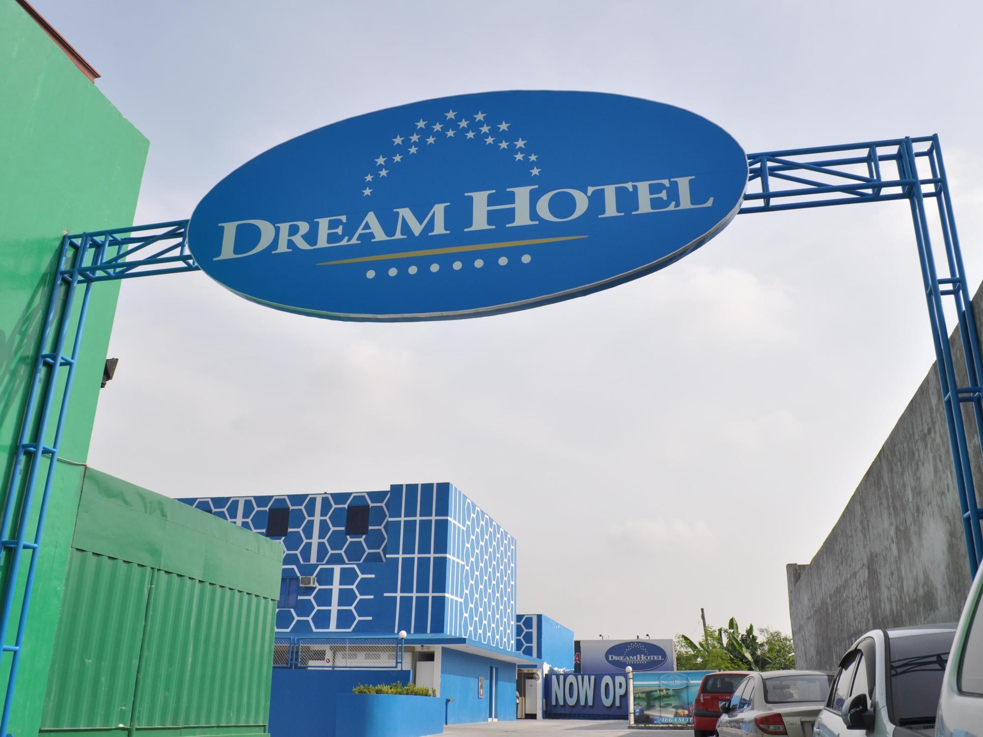 Hotel Dream World Las Piñas Zewnętrze zdjęcie