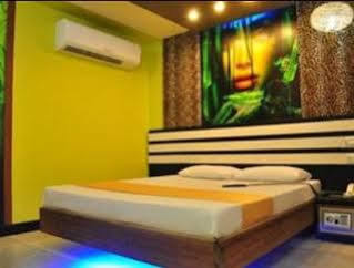 Hotel Dream World Las Piñas Zewnętrze zdjęcie